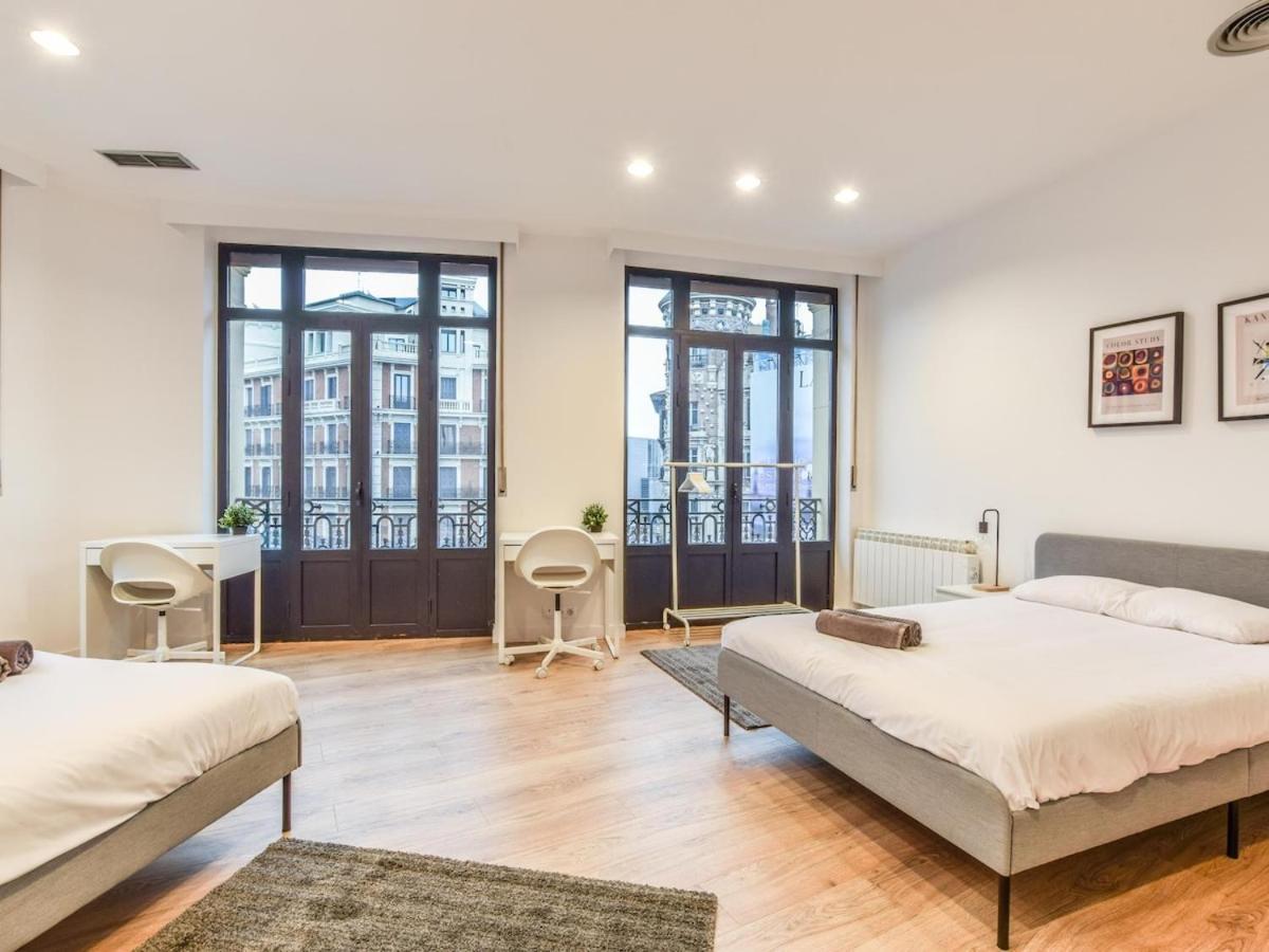 Apartamento En Plaza De Canalejas Apartment Madrid Bagian luar foto