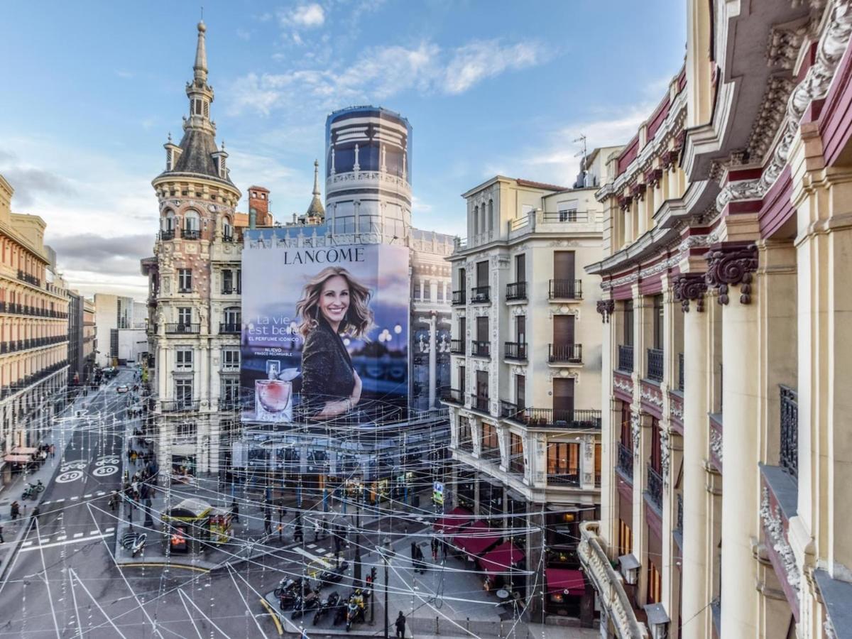 Apartamento En Plaza De Canalejas Apartment Madrid Bagian luar foto