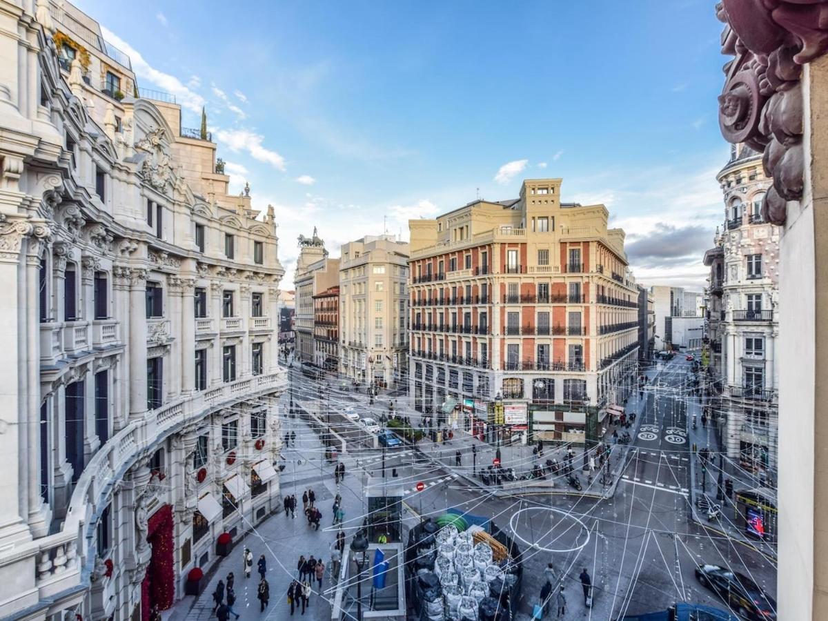 Apartamento En Plaza De Canalejas Apartment Madrid Bagian luar foto
