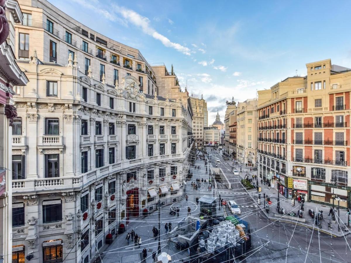 Apartamento En Plaza De Canalejas Apartment Madrid Bagian luar foto